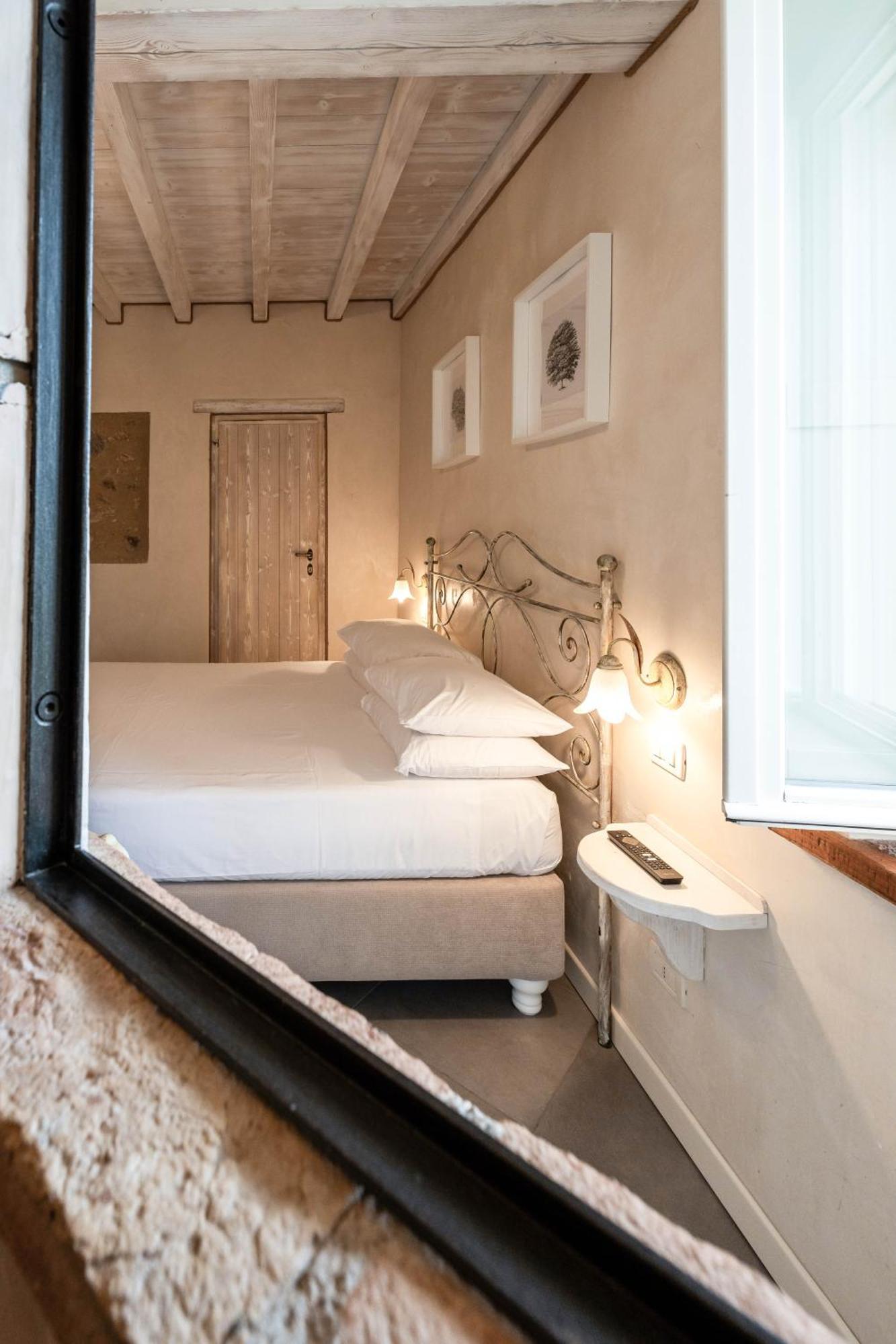 Bed and Breakfast Casal Del Pigno Peschiera del Garda Zewnętrze zdjęcie